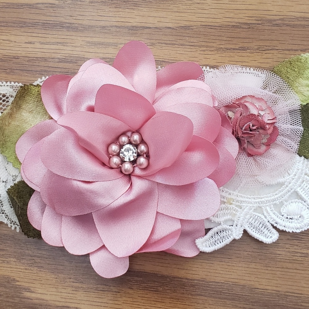 Frilly Frocks Gorgeous headband. LIKE NEW